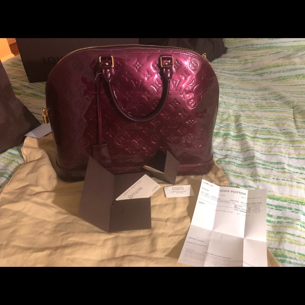 Authentic Louis Vuitton Alma GM Rouge Fauviste bag